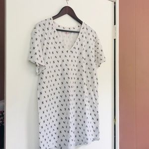 Victoria’s Secret Sleep/Lounge Shirt